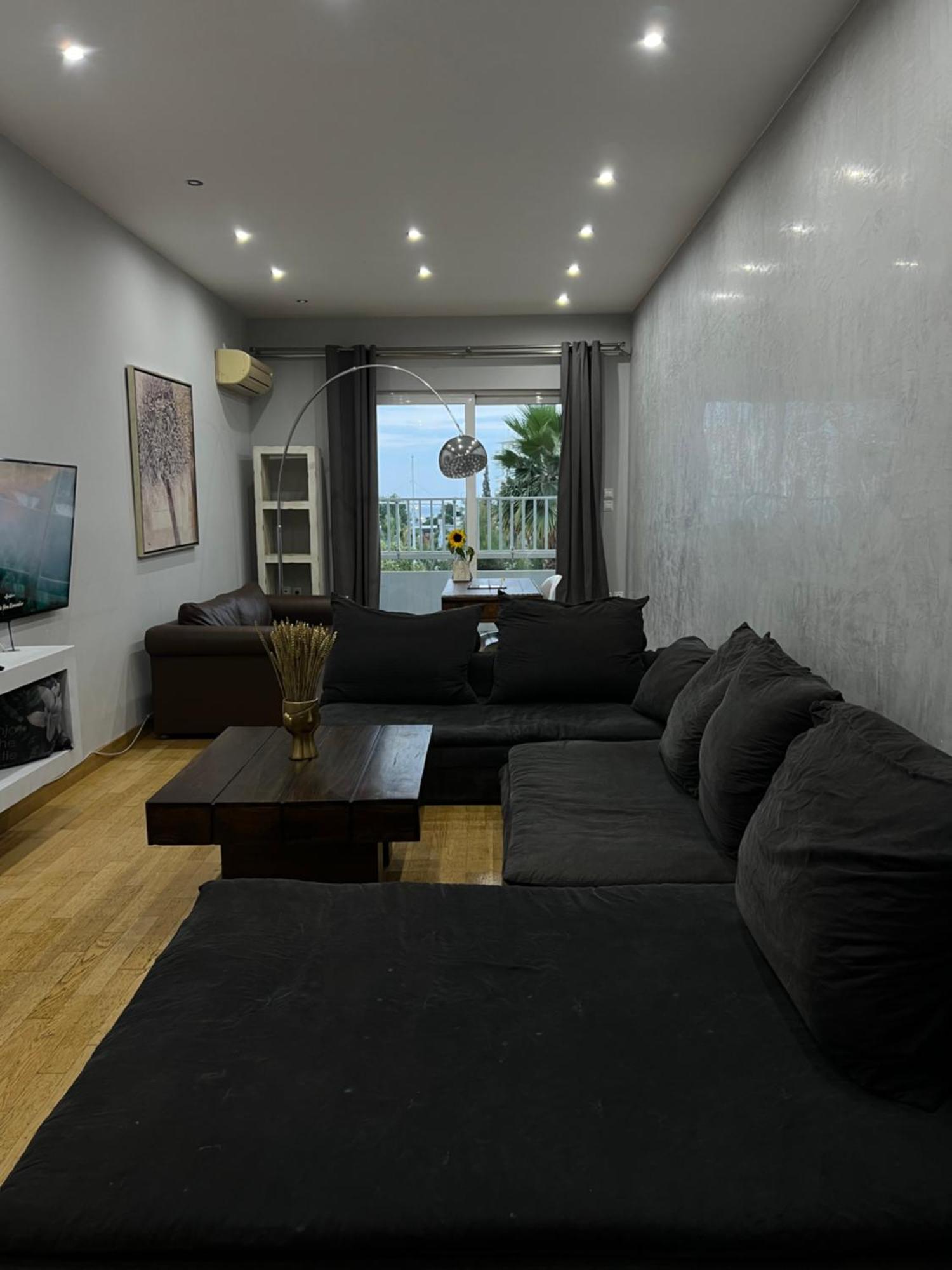 Апартаменты Marina Zeas Seaview House-Marinaq Пирей Экстерьер фото